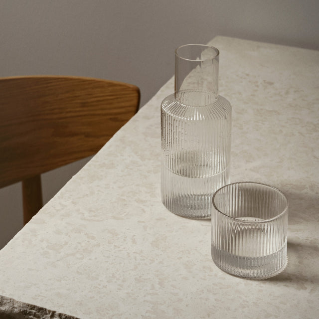 Karaffe und Glas im Set Ripple - ferm LIVING